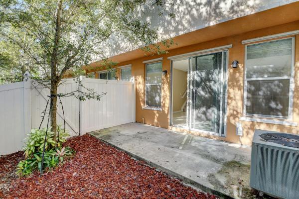 113 Hemingway Ct, Palm Springs, Florida 33461, image 1