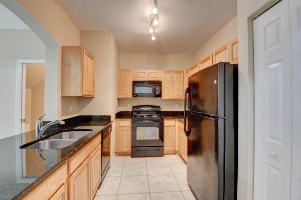 113 Hemingway Ct, Palm Springs, Florida 33461, image 1