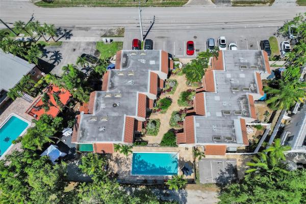 Southport Townhomes, 1415 Miami Rd #B, Fort Lauderdale, Florida 33316, image 1