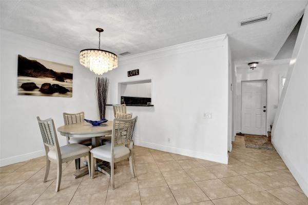 Southport Townhomes, 1415 Miami Rd #B, Fort Lauderdale, Florida 33316, image 1