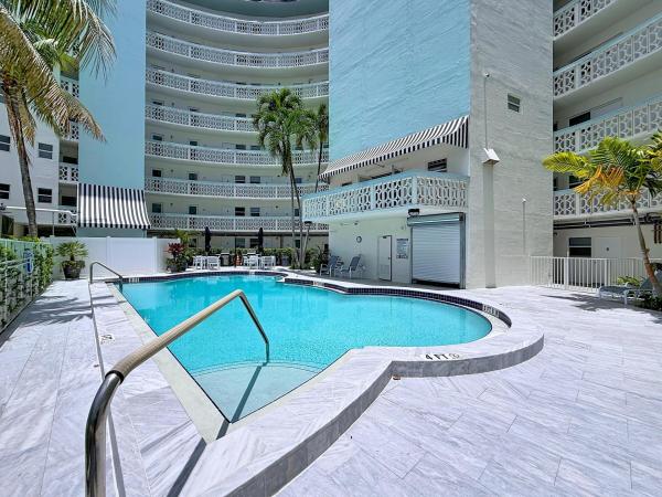 Le Cercle By The Beach, 3250 NE 28th St #809, Fort Lauderdale, Florida 33308, image 1