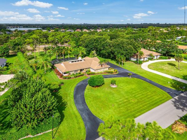 9405 Dundee Dr, Lake Worth, Florida 33467, image 3