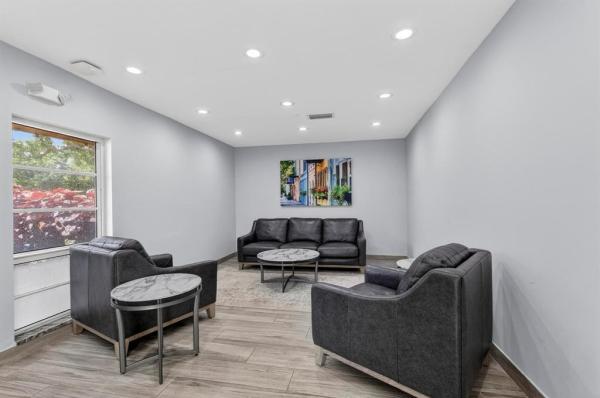 Oaks Way At Palm-Aire, 3499 Oaks Way #105, Pompano Beach, Florida 33069, image 1