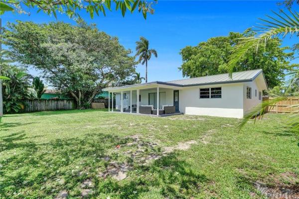 Pompano Waterway Estates, 5101 NE 27th Ave, Lighthouse Point, Florida 33064, image 2
