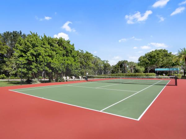 8540 Cypress Glen Ct, Lake Worth, Florida 33467, image 1