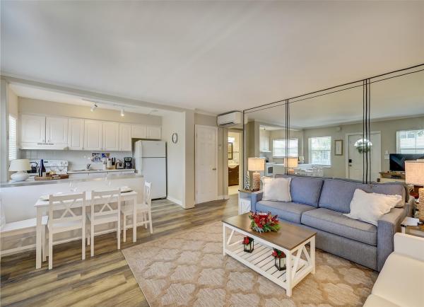 Holiday Isle Yacht Club, 741 Bayshore Dr #32N, Fort Lauderdale, Florida 33304, image 1