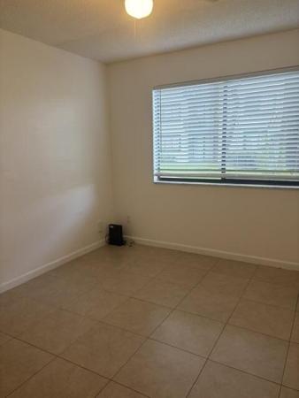 Visconti, 9144 W Atlantic Blvd #817, Coral Springs, Florida 33071, image 2