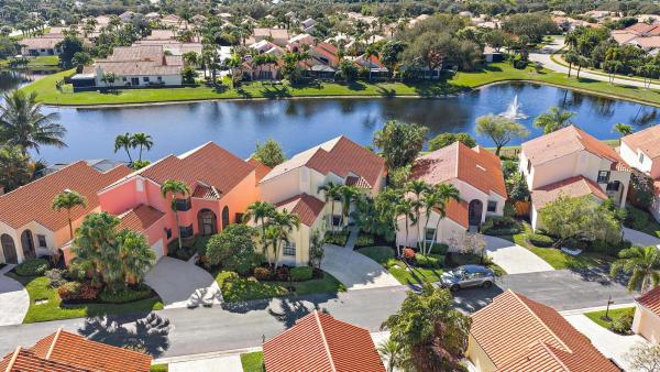 St Tropez At Crystal Pointe, 13290 Saint Tropez Cir, Palm Beach Gardens, Florida 33410, image 3