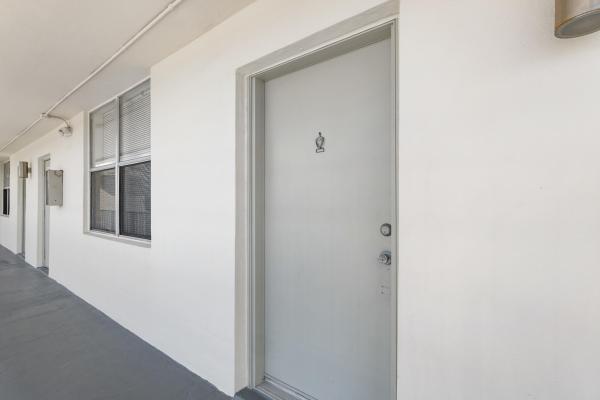Coral Ridge East, 4501 NE 21st Ave #406, Fort Lauderdale, Florida 33308, image 1