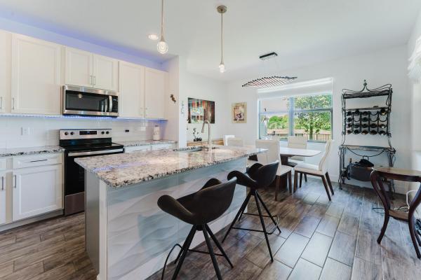 Vantage At Palm-Aire, 295 NW 33rd Ln, Pompano Beach, Florida 33069, image 3