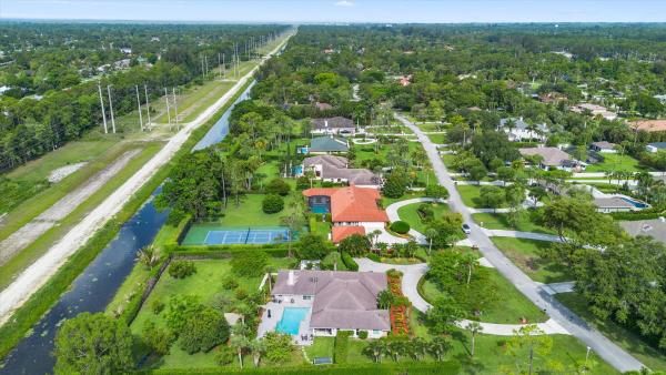 Pinewood Of Wellington, 13175 Doubletree Cir, Wellington, Florida 33414, image 2