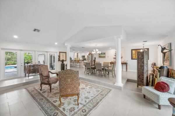 Pinewood Of Wellington, 13175 Doubletree Cir, Wellington, Florida 33414, image 1