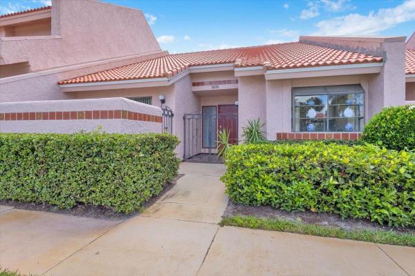 Villas Of Sandpiper Bay, 3535 SE Sandpiper Ct, Port St. Lucie, Florida 34952, image 3