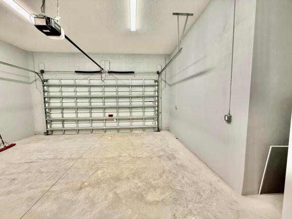 Moss Rose Place, 675 NE Moss Rose Pl, Port St. Lucie, Florida 34983, image 3