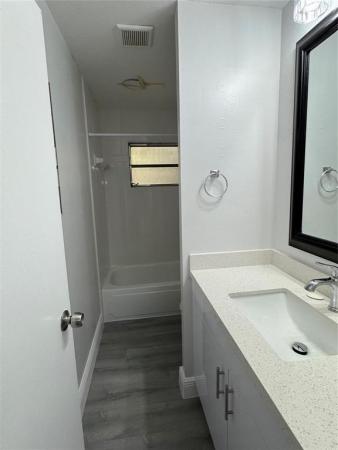 Foxwood Hollow At Coral Springs, 2960 Riverside Dr #312-2, Coral Springs, Florida 33065, image 2