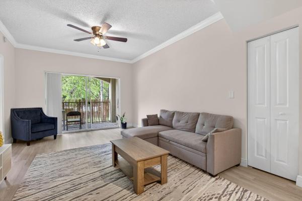 Poinciana Place, 5880 W Sample Rd #206, Coral Springs, Florida 33067, image 2