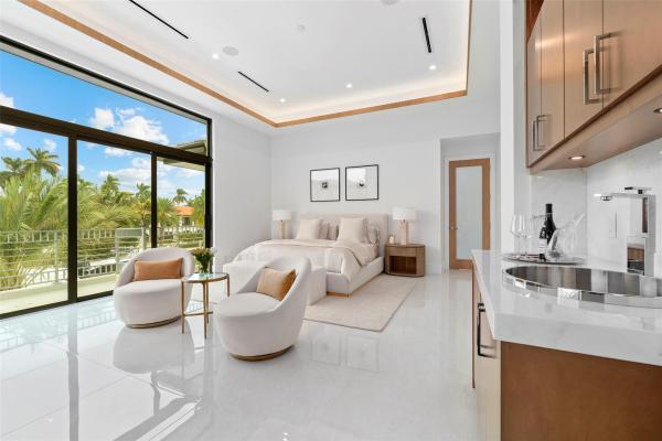 Nurmi Isles, 24 Fiesta Way, Fort Lauderdale, Florida 33301, image 2