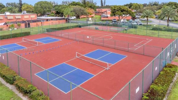 Villas East, 1490 Laguna Ln, Pembroke Pines, Florida 33026, image 1