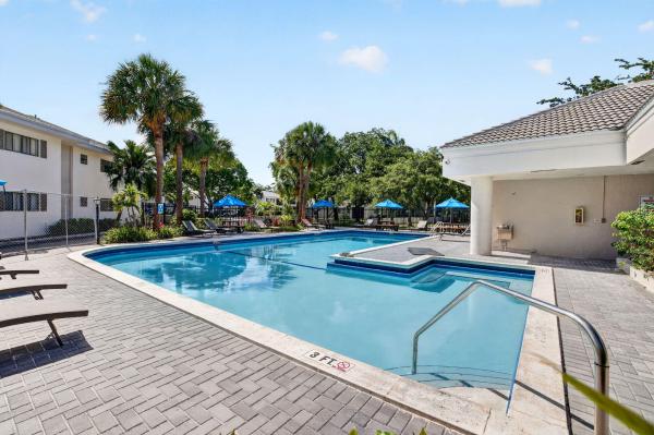 Marina Oaks, 2445 SW 18th Ter #922, Fort Lauderdale, Florida 33315, image 3