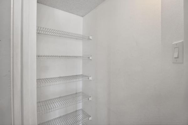 Marina Oaks, 2445 SW 18th Ter #922, Fort Lauderdale, Florida 33315, image 2