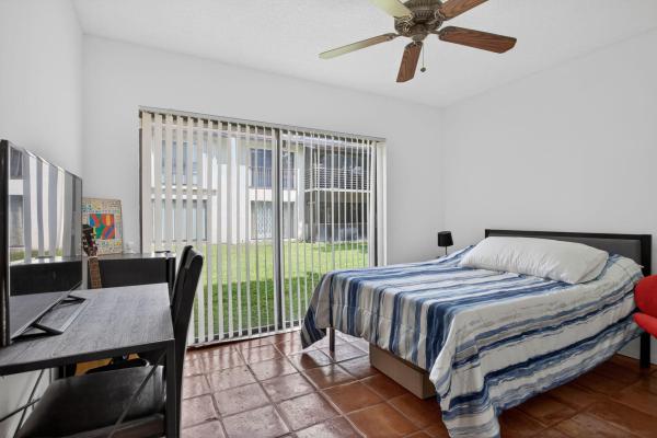 The Laurels At Margate, 172 W Laurel Dr #1102, Margate, Florida 33063, image 2