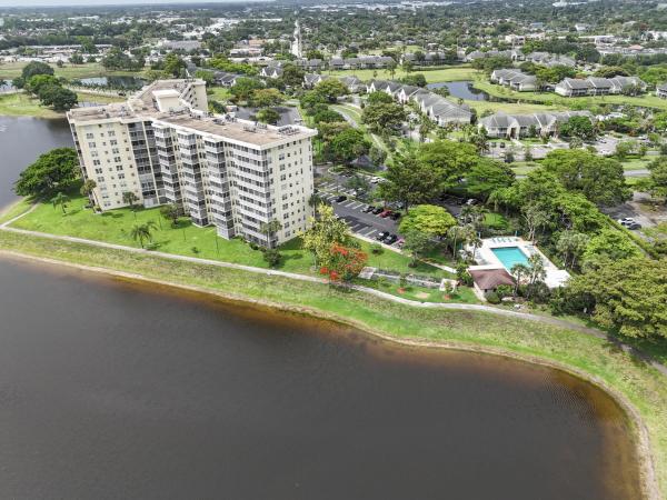 Palm-Aire Country Club 52, 3095 N Course Dr #409, Pompano Beach, Florida 33069, image 1