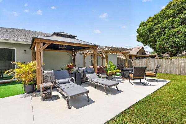 Bayshore Heights, 473 SE Streamlet Ave, Port St. Lucie, Florida 34983, image 1