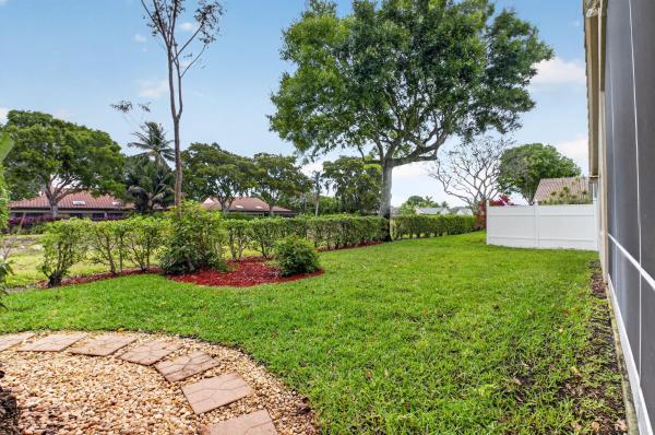 Royal Lakes, 5891 Royal Isles Blvd, Boynton Beach, Florida 33437, image 2