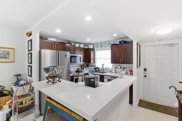 801 W Oakland Park Blvd #C11, Oakland Park, Florida 33311, image 3