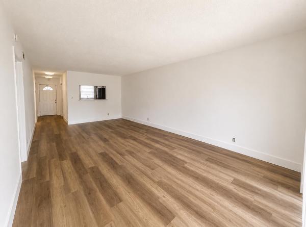 Applegreen, 601 S State Road 7 #2H, Margate, Florida 33068, image 1