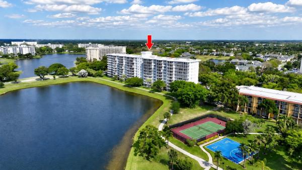 Palm-Aire Country Club 53, 2900 N Course Dr #208, Pompano Beach, Florida 33069, image 2