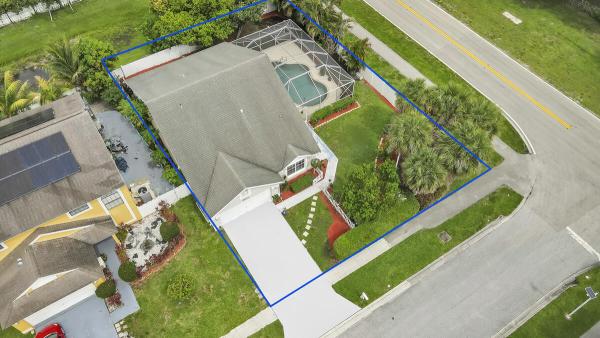 The Palm Club West Village, 3814 Circle Lake Dr, West Palm Beach, Florida 33417, image 3