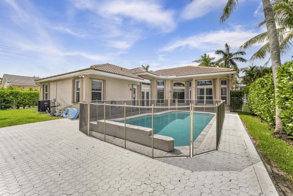 Avalon, 9641 Parkview Ave, Boca Raton, Florida 33428, image 1