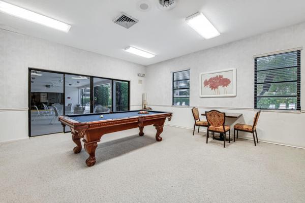Whitehall, 3710 Whitehall Dr #105, West Palm Beach, Florida 33401, image 3