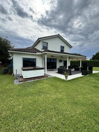 Emerald Bay, 11137 Grandview Mnr, Wellington, Florida 33414, image 2