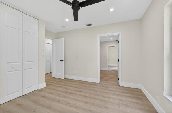 Pinewood East 2 Of Wellington, 280 Sulky Way, Wellington, Florida 33414, image 1