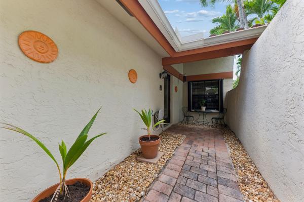 Rainberry Lake, 2100 NW 16th St, Delray Beach, Florida 33445, image 1