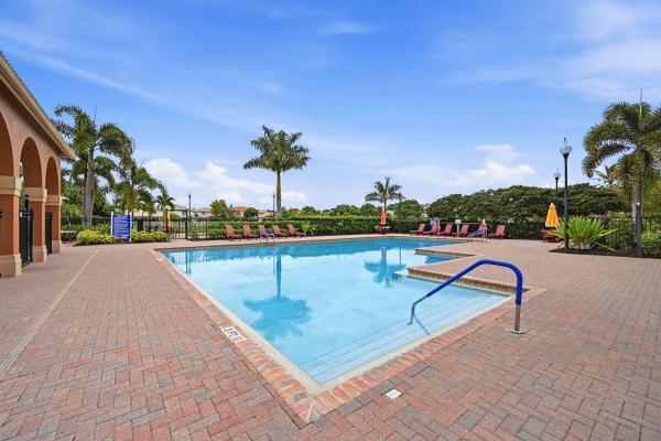 Bella Terra, 310 Venice Blvd, Royal Palm Beach, Florida 33411, image 2
