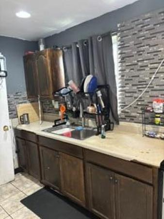 Falcon, 1370 NW 54th Ter, Lauderhill, Florida 33313, image 2