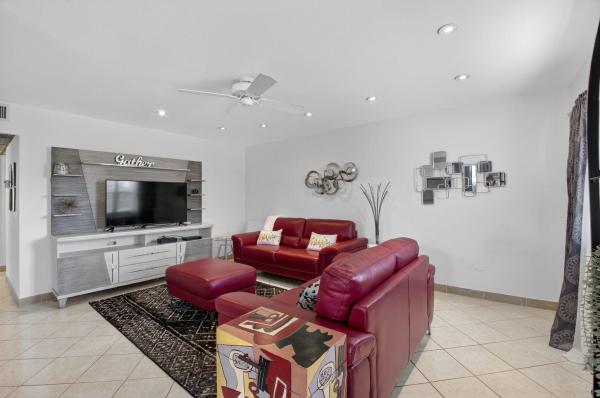 Seville At Kings Point, 360 Seville O, Delray Beach, Florida 33446, image 2