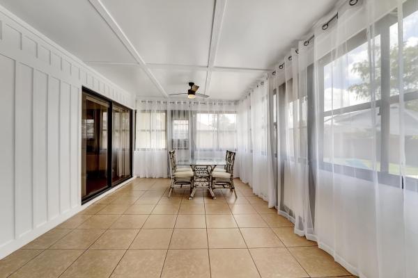 Sugar Pond Manor, 14608 Paddock Dr, Wellington, Florida 33414, image 2