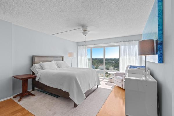 Waterford Point, 801 S Federal Hwy #1005, Pompano Beach, Florida 33062, image 2