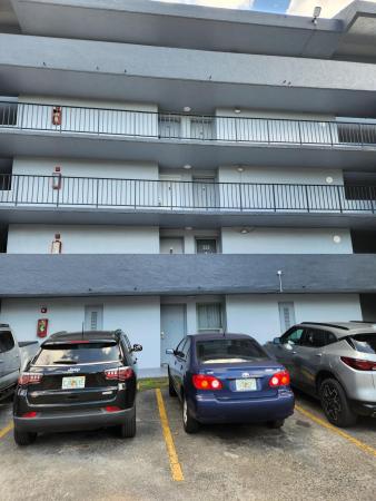 210 Fontainebleau Blvd #311, Unincorporated Dade County, Florida 33174, image 2
