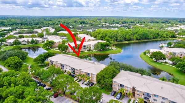 Grand View At Crestwood, 600 N Crestwood Ct Ct #609, Royal Palm Beach, Florida 33411, image 2