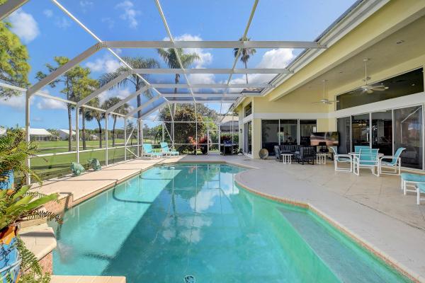 Muirhead Estates, 8320 Desmond Dr, Boynton Beach, Florida 33472, image 2