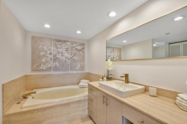 Sea Ranch Club Of Boca, 4101 N Ocean Blvd #1008, Boca Raton, Florida 33431, image 2