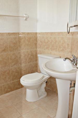 1500 SE Royal Green Cir #102, Port St. Lucie, Florida 34952, image 2
