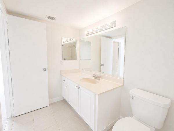 BelaSera At Pine Island, 711 N Pine Island Rd #204, Plantation, Florida 33324, image 1