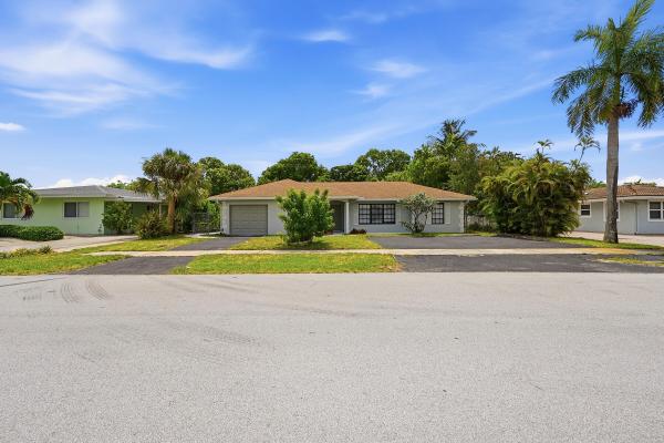 Deerfield Beach Estates, 8 NE 9th Ave, Deerfield Beach, Florida 33441, image 2