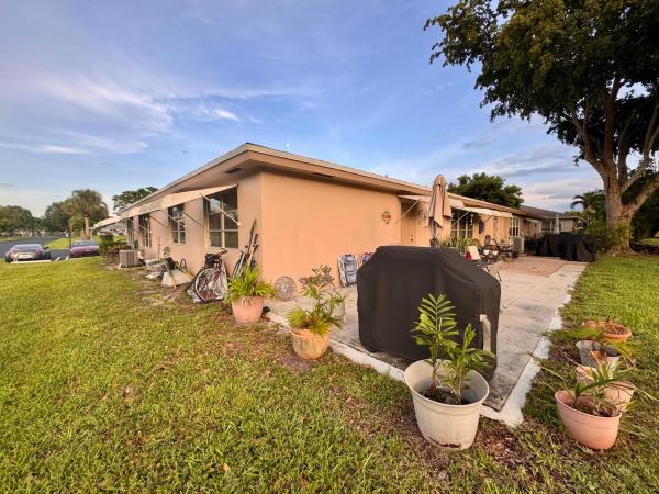 1252 W Club Dr Dr #D, Delray Beach, Florida 33445, image 1